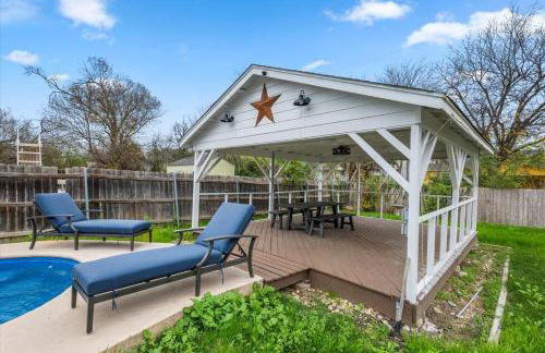 Evergreen Manor Private Pool 3BR No Stairs Retreat - Foto 30