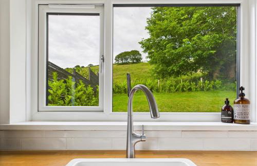 Luxury Beach Stay with Hot Tub - Foto 19