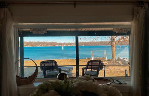 Lakefront Girls getaway Romantic Retreat low fees - Foto 35