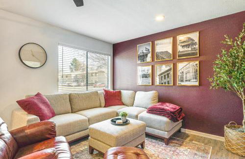 Convenient Bryan Townhome with Patio Less Than 3 Mi to AandM! - Foto 4