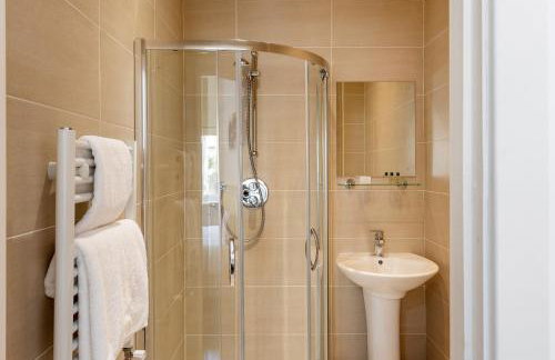 Strathmore House Apartments - Foto 9