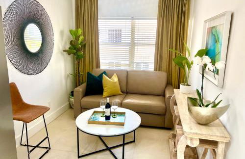 SOBE MONARCH 2 - 2 Bedroom 2 Bathroom Apts - 2 Independent 1 bedrooms apts - Foto 25