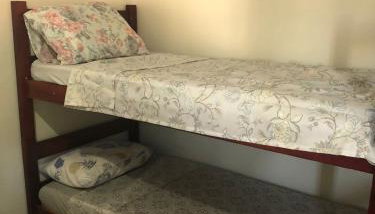 kitnet para até 4 pessoas totalmente mobiliada próxima da ITE Bauru-sp -R8 - Foto 2