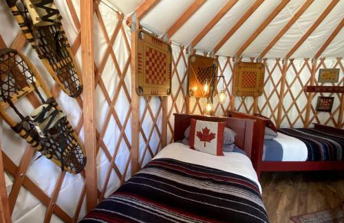 Deluxe Yurt Rental for Four near Snake River in Rigby, Idaho - Foto 4