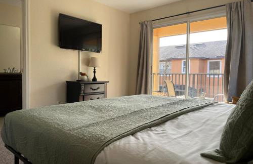 Spacious Family Fun Near Disney, Water Slide, Pool - Foto 3