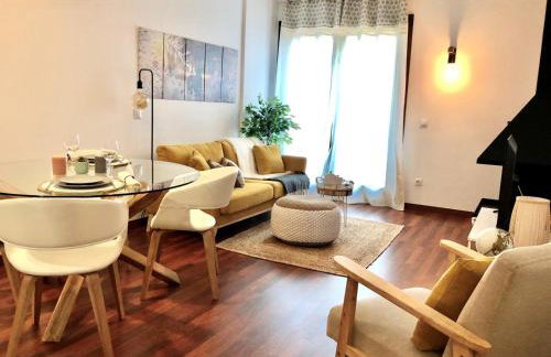 Cal Xera - Acollidora planta baixa amb jardí privat i llar de foc - Photo 1