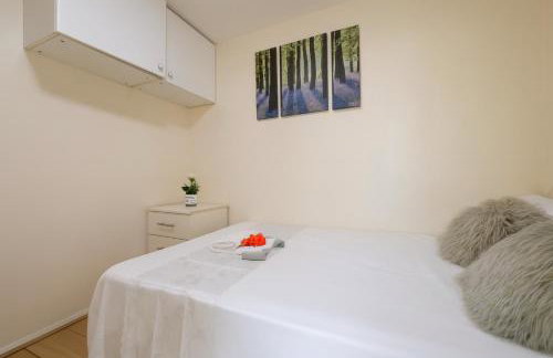 Cosy 1-Bedroom Glenville Escape -Sleeps 4 -Fast Wi-Fi - Foto 11