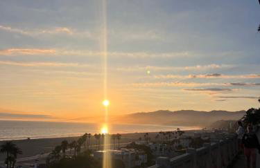 Arion- Cozy Santa Monica getaway steps to the beach Free Parking - Foto 32