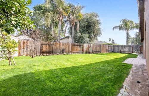 3 Bed 2 Bath Newly Furnished - Available Now - Photo 40