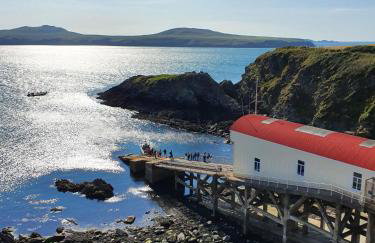 Escape to Pembrokeshire - charming spacious cottage - Foto 11