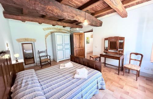 Elegant Farmhouse Retreat in Poreta, Italy - Foto 32