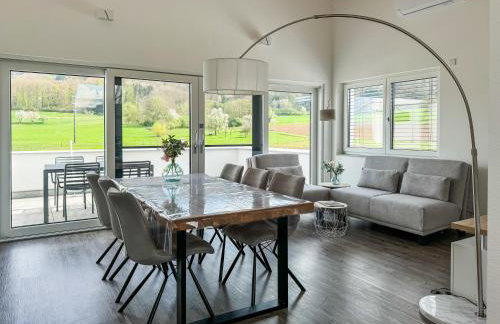 Wunderschöne helle Wohnung mit großer Dachterrasse - Foto 6