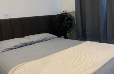 Micro casa completa, aconchego em Praia Grande - Foto 2