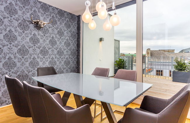 Abieshomes Serviced Apartments - Votivpark - Photo 17