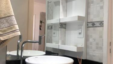 Ap no centro com ar condicionado e Garagem Coberta - Foto 3, Shower