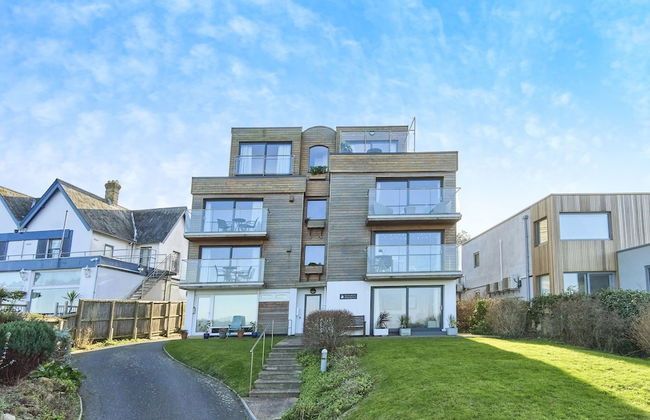 Seafront Quay West Apartments - Foto 29