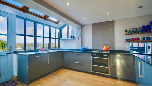 High Cross House - Photo 4