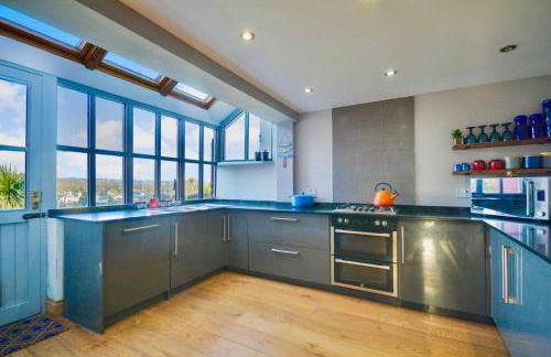 High Cross House - Photo 4