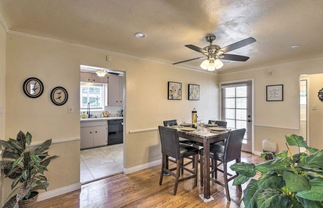 Bakersfield City Home w Patio and Garden - Photo 12