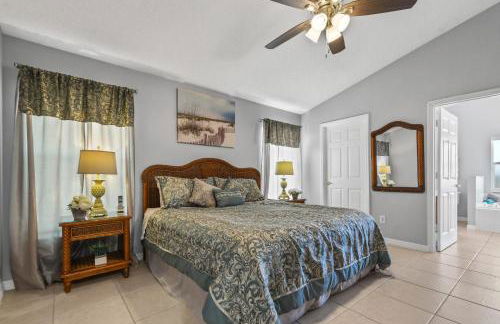 Wheelchair accessible Lakeview 4BR house with pool spa themed rooms game room - Foto 22