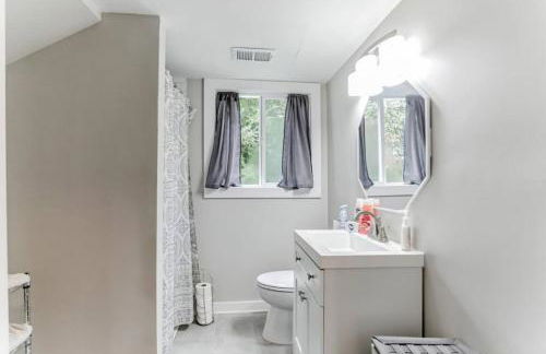 Cozy Cumberland ATL Home w Hot Tub - Foto 14