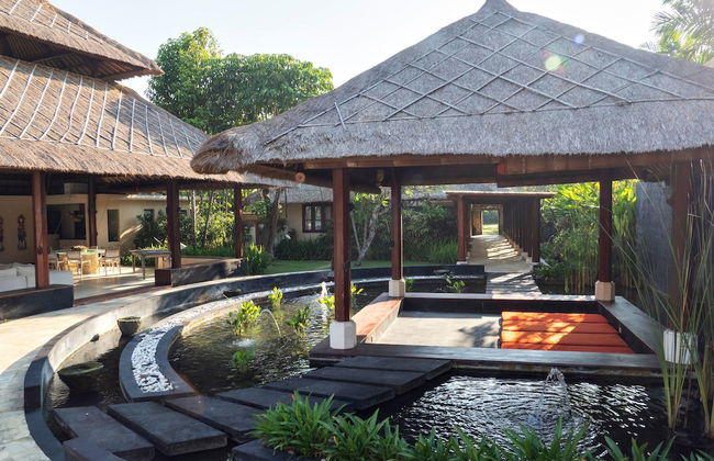 Sound of the Sea Villa - Photo 35