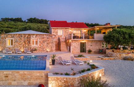 Villa Lukrecija Stonehouse - Foto 2