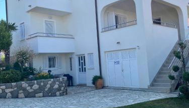 app OLIVER MALINSKA - Foto 5, Garden