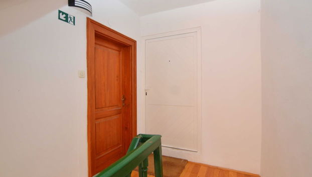 Simple and Sunny Studio Apartment - Foto 2, Vestíbulo