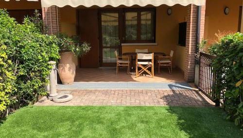 Il Canaletto A1 Apartment by Wonderful Italy - Photo 2, Garden, Garden view