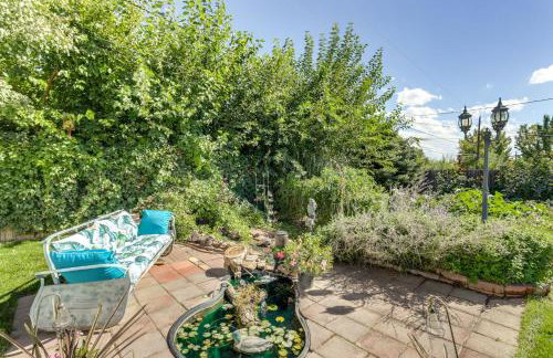 Hot Tub & Fire Pit: Serene Clifton Retreat! - Foto 29