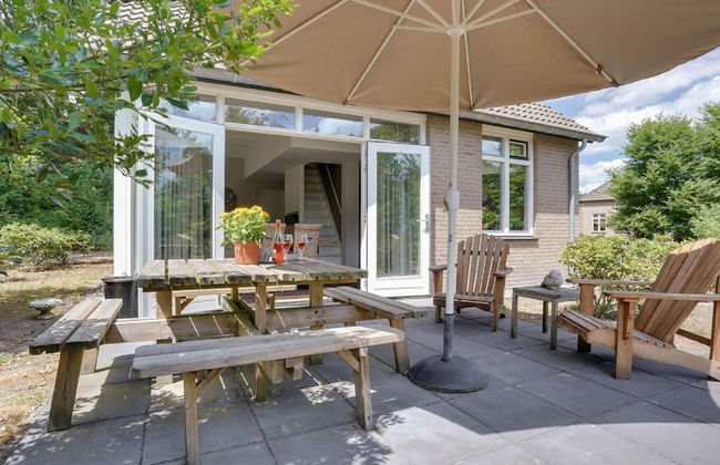 Holiday Home With a Terrace at Bedafse Bergen - Photo 6