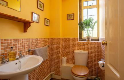 Arlington House - Photo 13