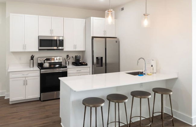 Sosuite Corner 3BR Apt w Park View, W/d, Gym - Foto 13