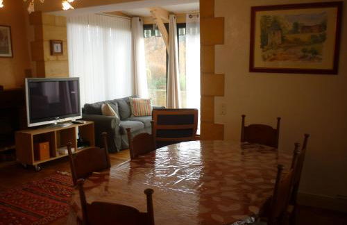 Maison dans la cité médiévale de Domme - Foto 8