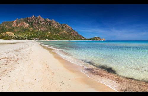 Paradise Villa - View, Pool & Parking, 200Mt Sea - Foto 23