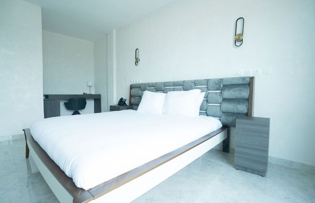 The Six Apparthotel - Foto 9