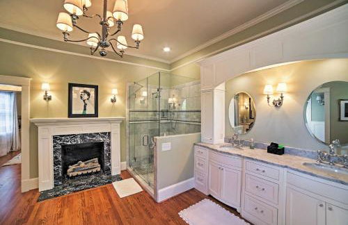 Spacious and Stunning Cleveland Getaway on 1 Acre - Foto 15