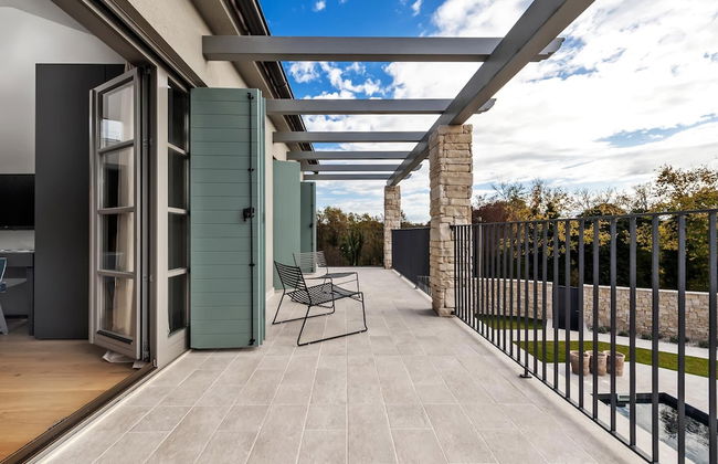 Villa Renata With Sauna Private Pool Jacuzzi - Photo 38