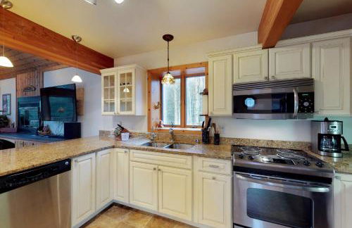 South Hill Lodge - Photo 7