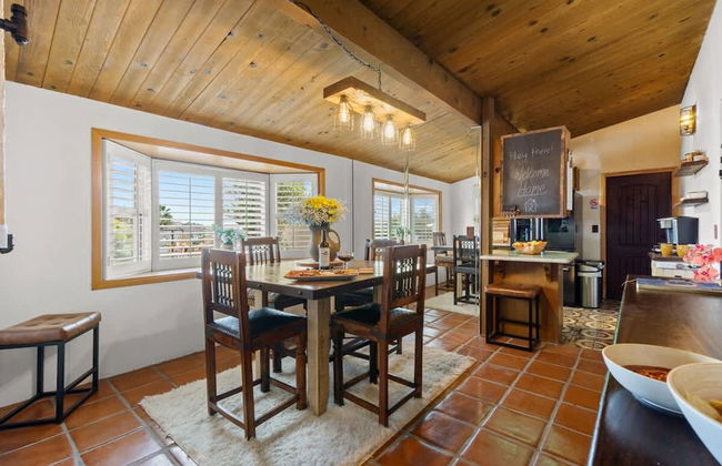 Mountain Majesty With AC BBQ Parking - Photo 4