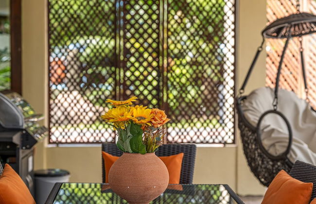 The Villa - Luxury Private Pool Villa - Photo 44