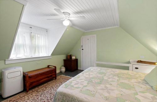 Cape Cod Historical Oasis - Mecarta Farm - Foto 23