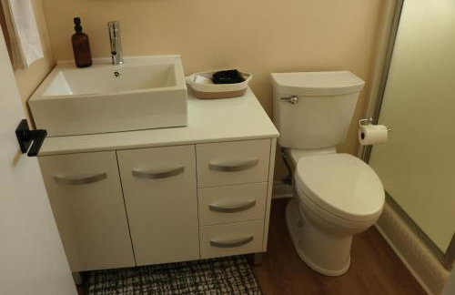 Cozy Family Home - 20 Mins from Disneyland - Foto 16