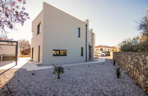 Nice Home In Krk With Sauna - Photo 18