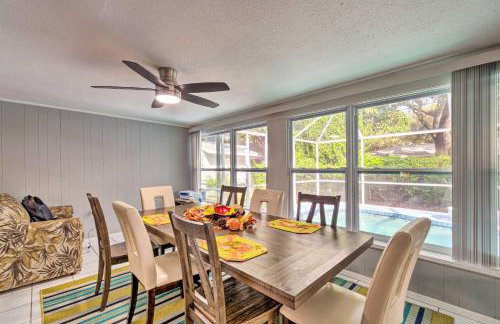 Peaceful Venice Villa w/ Patio - 2 Miles to Beach! - Foto 6