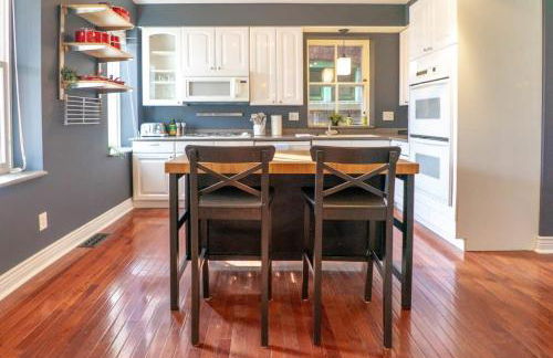 Classic Soulard 4BR Private Yard ABODEbucks - Foto 10