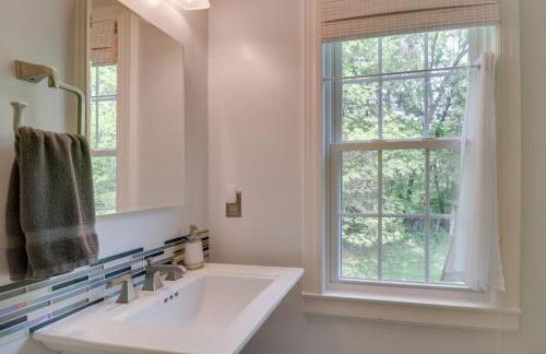 Rural and Spacious Virginia Home on about 2 Acres! - Foto 27