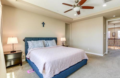 4 Mi to The Streets of Brentwood Home with Fire Pit - Foto 14