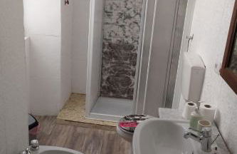 Apartment Wohnung mit zauberhaftem Blick auf das Schloss by Interhome - Photo 10